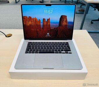 Predám Apple Macbook Air 15" M2 (2024) 24GB RAM 512GB SSD - 3