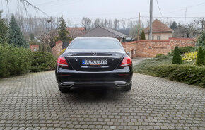 Mercedes-Benz E trieda Sedan 400d 4matic VZDUCHOVÝ P - 3