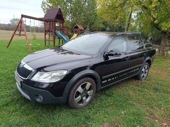 Škoda Octavia Scout 2.0 TDI 103 kw 4x4 ročník 2011 - 3