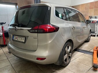 Opel Zafira Cosmo 2,0 CDTi (A20DTH) 6 stupnovy automat - 3