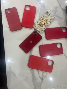 iPhone 13 128gb Red (červeny) - 3