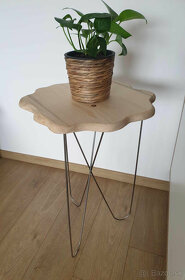 Dizajnový stolík - 3