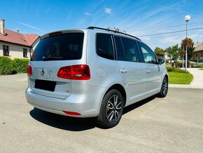 Volkswagen Touran 1.6 TDI Comfortline DSG✅ - 3