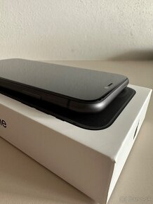 iPhone 11 64GB black - 3