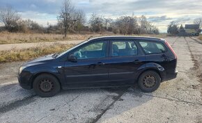 Ford Focus combi 1.6 benzín - 3