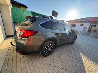 Subaru Outback 2020 2,5 - 3