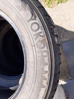 215/60r16 99H Yokohama zimne - 3