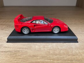 1:43 model Ferrari F40 - 3