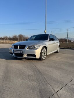 BMW E91 325i / Manuál / Zadný náhon / 6Valec / M-Paket - 3