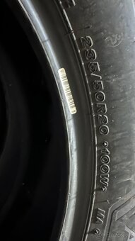 235/50 R20 - 3