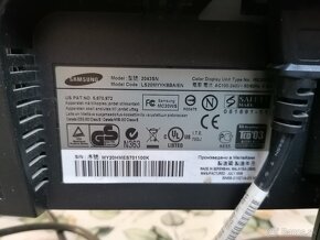 Samsung - 3