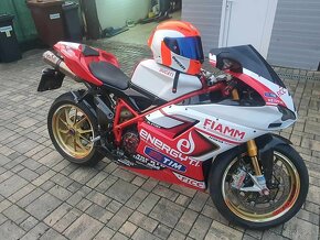 Ducati 1198SP - 3