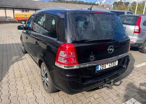 Opel Zafira 1.7CDTI 81KW,7 MIST,TAZNE,COMF nafta manuál - 3