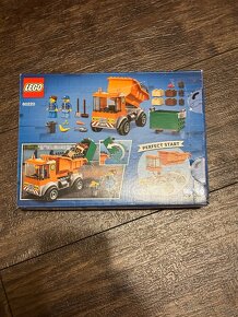 Predám stavebnicu LEGO 60220 Smetiarske auto - 3