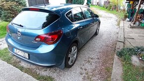 Opel Astra J - 3