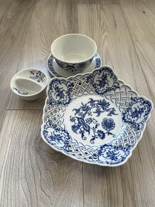 Porcelánový servis originál ,,CIbulák" pre 12 osôb - 3