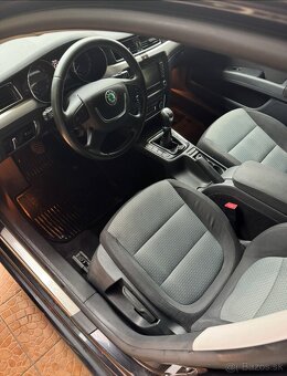 Prenájom auta Škoda SuperB 2.0tdi combi, manuál - 3