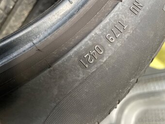 225/50 r17 - 3