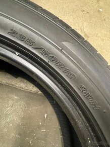 Hankook 235/50 R19 2x=60€ - 3