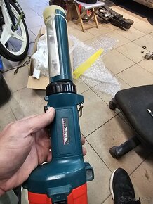 Makita led prenosna lampa - 3