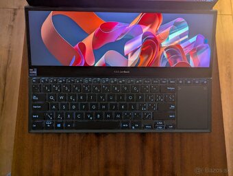 Asus zenbook pro duo UX582H - 3