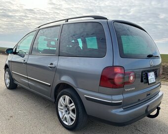 Volkswagen Sharan 1.9 TDI,Highline,4x4,85kW,2010,serviska - 3