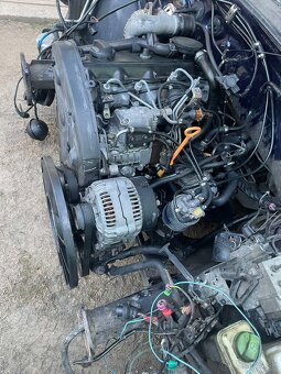 Motor passat b5 1.9tdi 81kw - 3