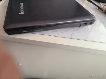 Notebook Lenovo Z580 - 3