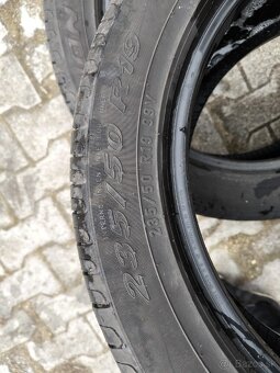 Pirelli 235/50R19 letné - 3