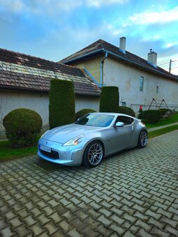 Nissan 370z  /3.7 V6 / 2014 /automat / - 3