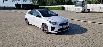 KIA Ceed GT 1.6 T-GDi 150kw A/T - 3