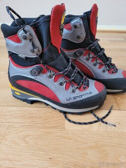 Turisticke topanky LA Sportiva 36.5 - 3