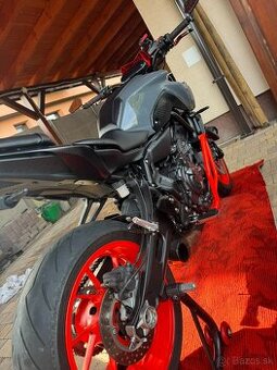 Yamaha MT-07 - 3