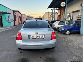 Volkswagen Passat  2,8 V6 4motion - 3