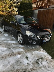 Volvo s60 2011 - 3