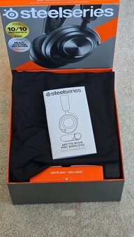 SteelSeries Arctis Nova Pro wireless - 3