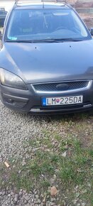 Predám Ford 1.6.85 kw bendzin auto na sučiastky - 3