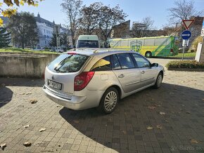 Renault Laguna Grand Tour 1.9 dci - 3