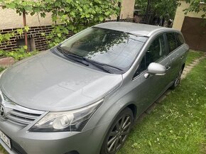 Toyota Avensis 2,2 - 3