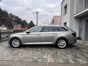 ŠKODA Superb 2.0 TDi DSG/7 Style Business - 3