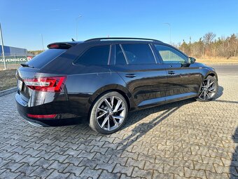 Škoda Superb Combi 2.0 TDI 190k 4x4 Sportline DSG - 3