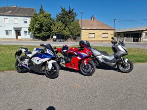 S1000RR 2015 - 3