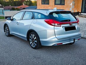 Honda Civic Tourer 1.8iVTEC - 3