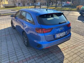 KIA CEED SW Combi 1,6 CRDI 2020. - 3