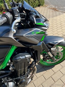 Kawasaki Z900 2024 nová - 0 km - 3