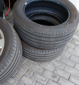 Predam letne pneu Goodyear 235/55 R18 - 3