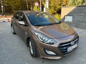 Predám Hyundai i30 rok vyrobí 2014. 1.4 benzín 73KW - 3