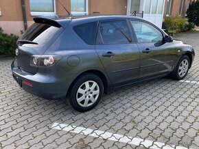 Mazda 3 - 3