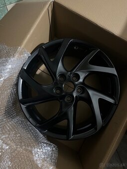 5x114.3 R18 originál Mazda - 3