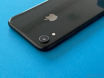 iPhone XR 64GB Space Gray - 3